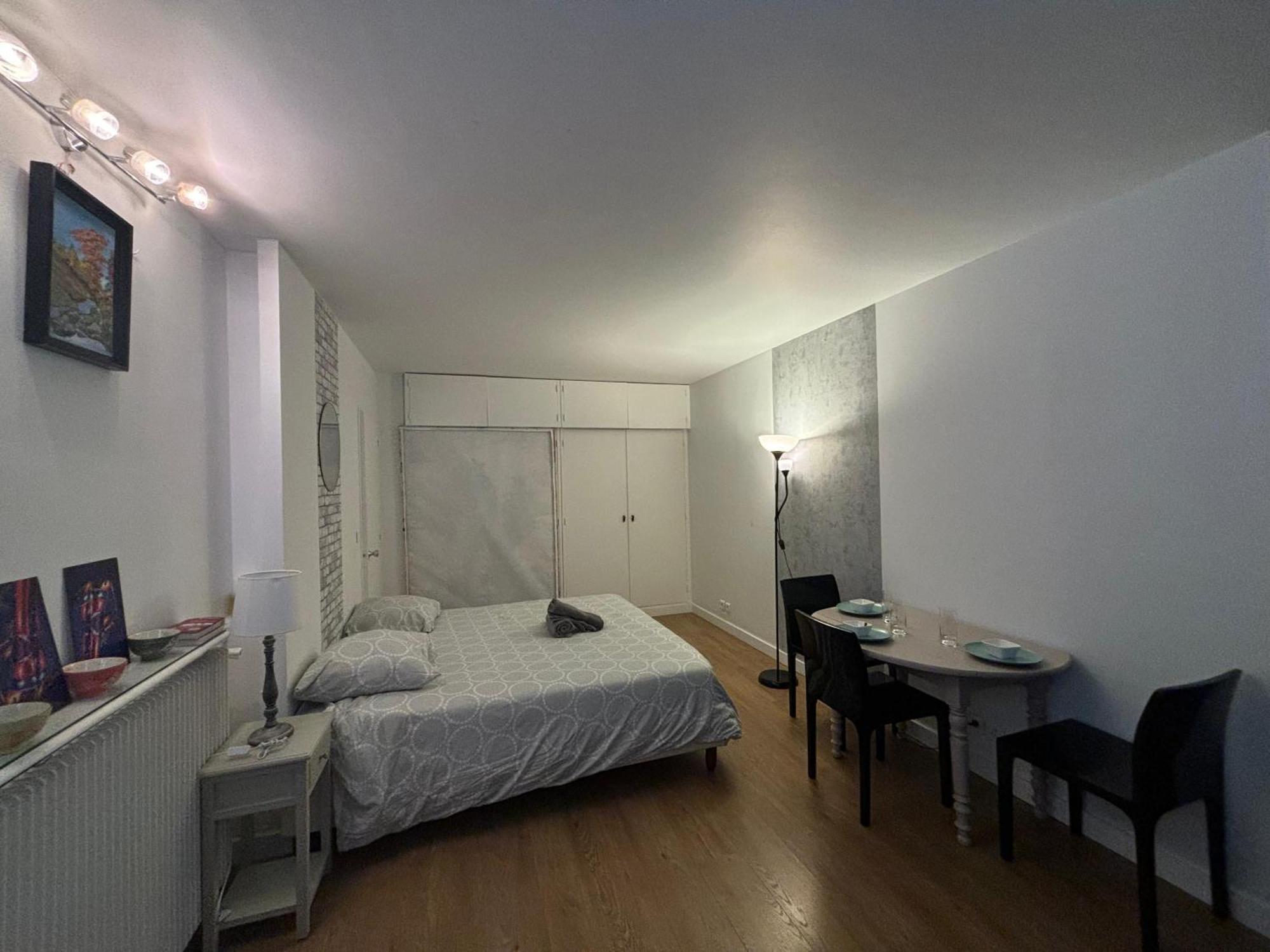Appartement Des Champs Elysees Paříž Exteriér fotografie